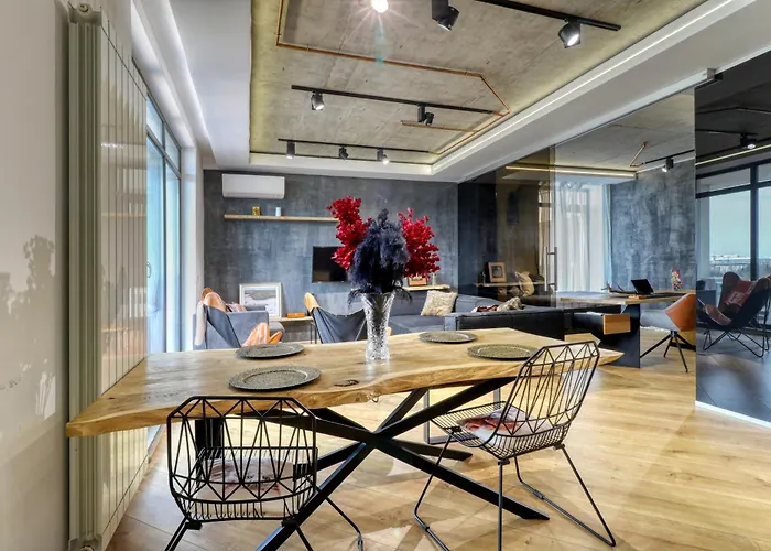 Апартаменти Unique Penthouse Floreasca Бухарест